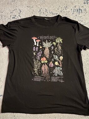 Herbology Graphic Tee - Black